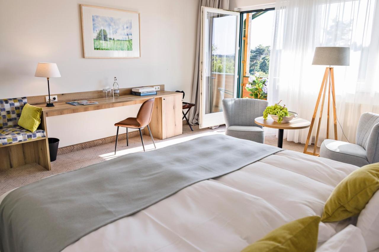 Golfresort Haugschlag ภายนอก รูปภาพ