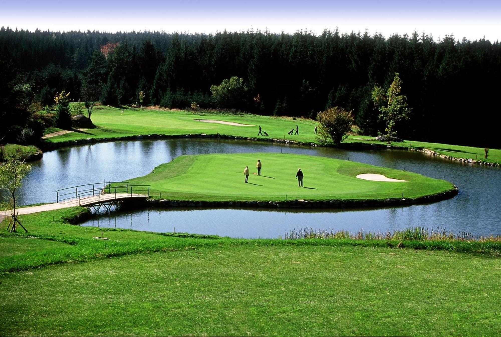 Golfresort Haugschlag ภายนอก รูปภาพ